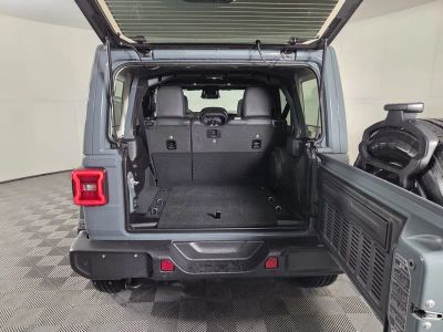 2026 Jeep Wrangler — photo 20 view