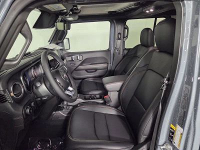 2026 Jeep Wrangler — photo 9 view