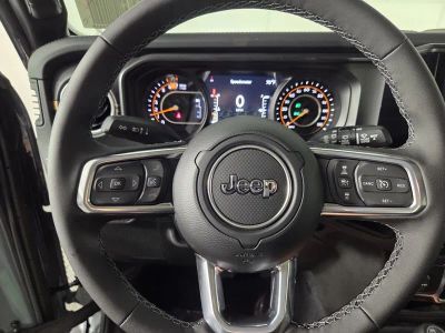 2026 Jeep Wrangler — photo 13 view