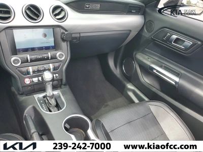 2020 Ford Mustang — photo 15 view