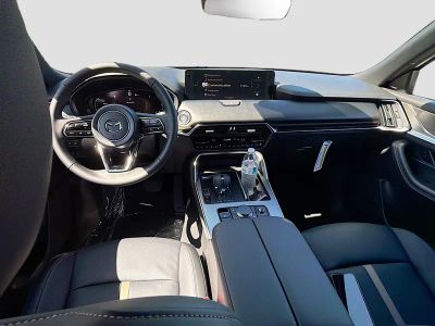 2026 Mazda CX-90 — photo 17 view