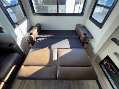 2026 Jayco SUNDANCE XLT TRAILER - Photo 3