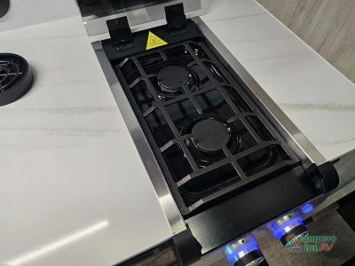 2027 Grand Design Lineage Series M — photo 27 view