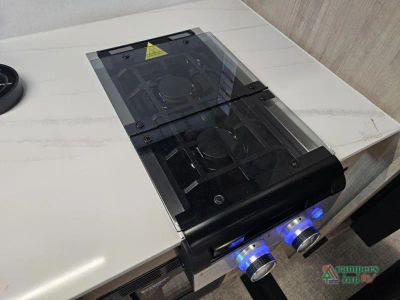 2027 Grand Design Lineage Series M — photo 26 view
