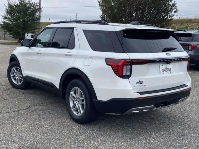 2026 Ford Explorer — detail view