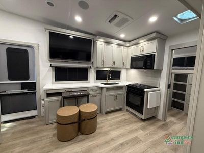 2026 Brinkley Model Z - Photo 12