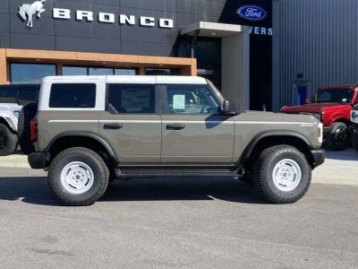 2026 Ford Bronco - Photo 2
