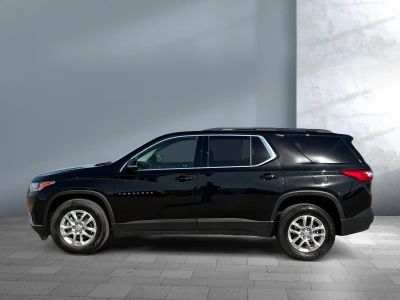 2020 Chevrolet Traverse — rear three-quarter view