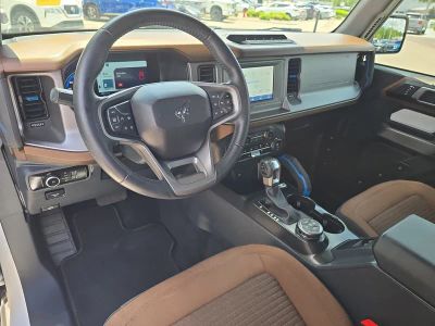 2023 Ford Bronco — photo 12 view