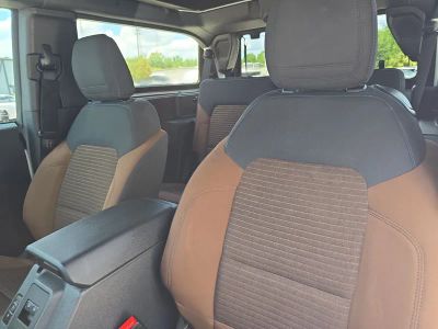 2023 Ford Bronco — photo 17 view