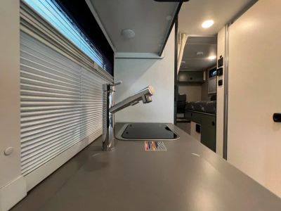 2027 Winnebago EKKO — photo 11 view