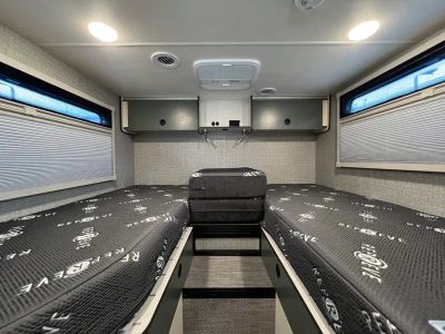 2027 Winnebago EKKO — photo 15 view