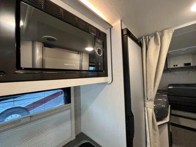 2027 Winnebago EKKO — photo 10 view
