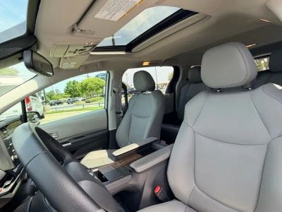 2023 Toyota Sienna XLE - Photo 30