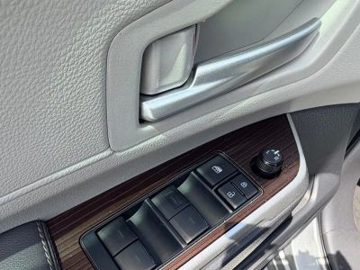 2023 Toyota Sienna XLE - Photo 25