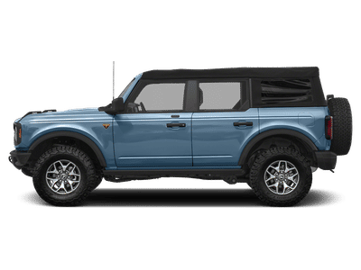 2022 Ford Bronco - Photo 3