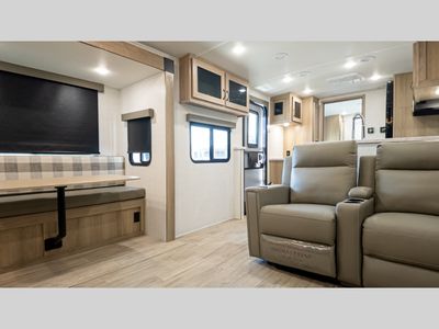 2026 Forest River RV Solaire - Photo 18