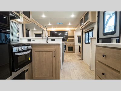 2026 Forest River RV Solaire - Photo 23