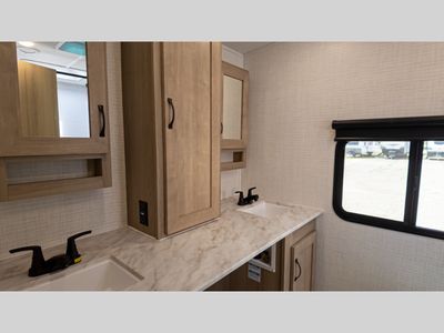 2026 Forest River RV Solaire - Photo 24
