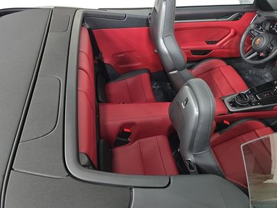 2026 Porsche 911 - Photo 26