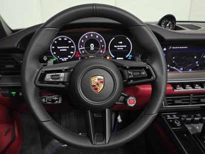 2026 Porsche 911 - Photo 14