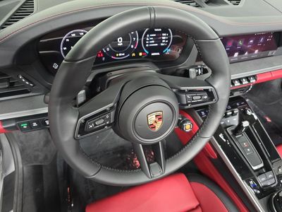 2026 Porsche 911 - Photo 4