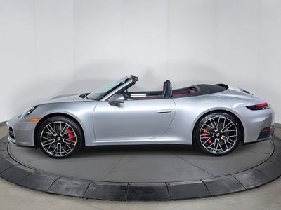 2026 Porsche 911 - Photo 2