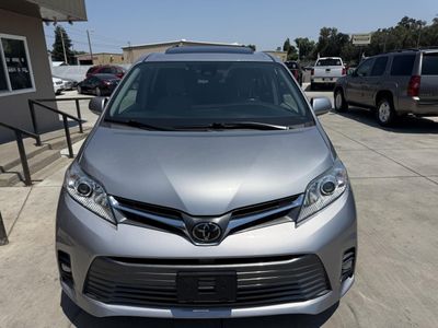 2018 Toyota Sienna - Photo 8