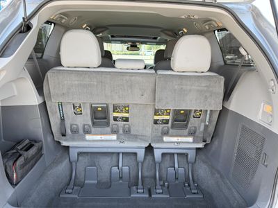 2018 Toyota Sienna - Photo 19