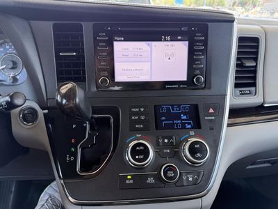 2018 Toyota Sienna - Photo 22