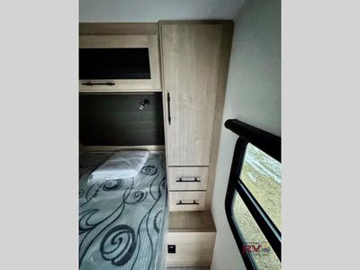 2025 Grand Design Imagine XLS - Photo 10