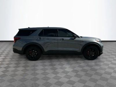 2022 Ford Explorer — interior view
