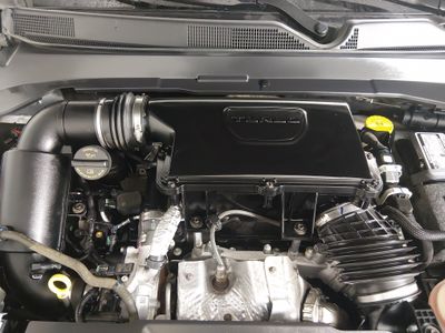 2024 Jeep Compass — photo 9 view
