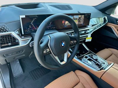 2026 BMW X5 — photo 7 view
