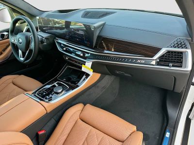 2026 BMW X5 — photo 24 view