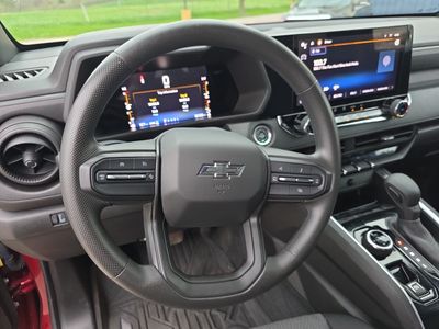 2023 Chevrolet Colorado — photo 19 view