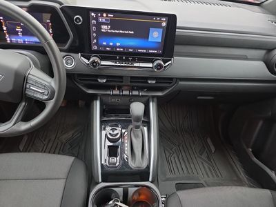 2023 Chevrolet Colorado — photo 13 view