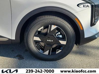 2026 Kia Sportage — photo 7 view