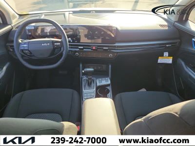 2026 Kia Sportage — photo 14 view