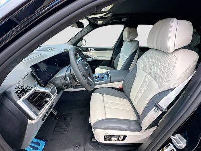 2026 BMW X7 — photo 17 view