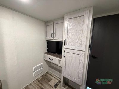 2024 Keystone RV Montana - Photo 36