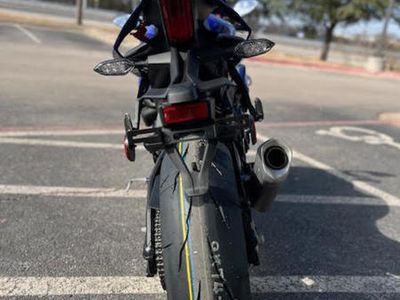 2026 Yamaha YZF-R1 - Photo 7