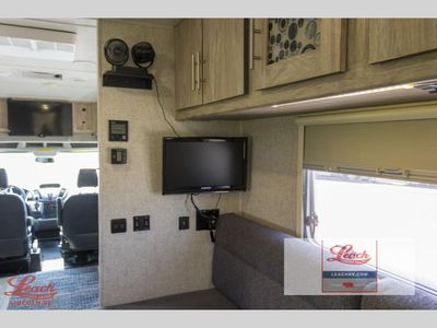 2018 Sunseeker 2370FTD - Photo 22