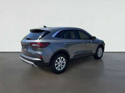 2023 Ford Escape — rear three-quarter view