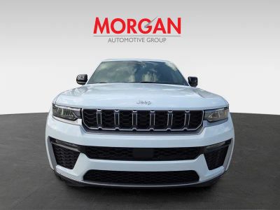2026 Jeep Grand Cherokee L — side profile view