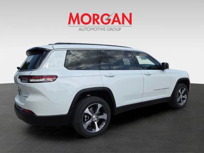 2026 Jeep Grand Cherokee L — interior view