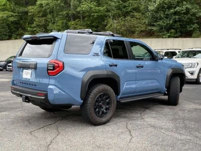 2025 Toyota 4Runner - Photo 3
