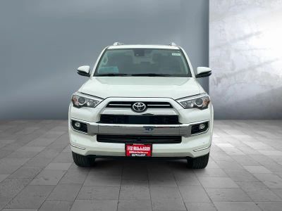 2023 Toyota 4Runner - Photo 2