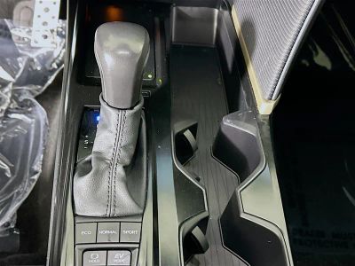 2025 Toyota Camry — photo 21 view