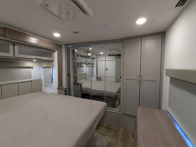 2025 Alliance RV Avenue - Photo 3